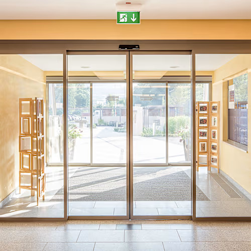 Porte automatique coulissante à économie d&rsquo;énergie ST FLEX Green
